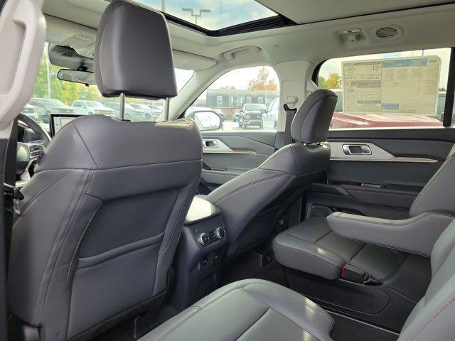new 2025 Ford Explorer car, priced at $49,663