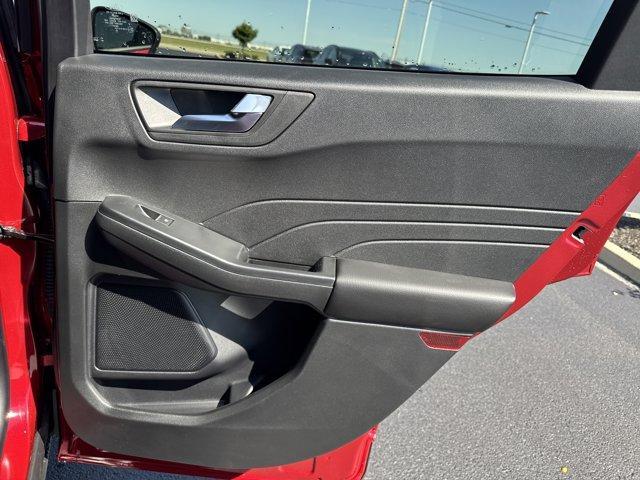 new 2025 Ford Escape car, priced at $33,627