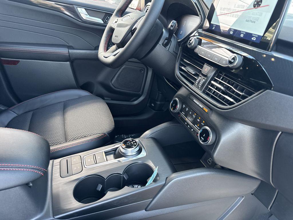 new 2025 Ford Escape car, priced at $28,302