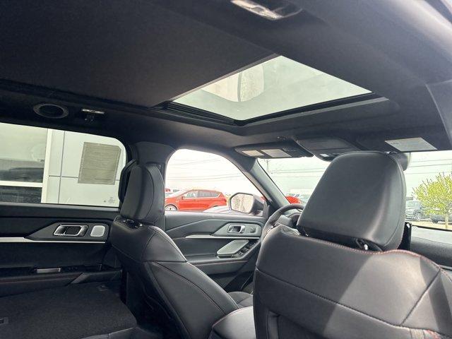 new 2025 Ford Explorer car, priced at $58,075