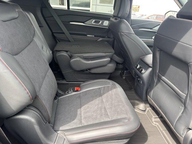 new 2025 Ford Explorer car, priced at $58,075