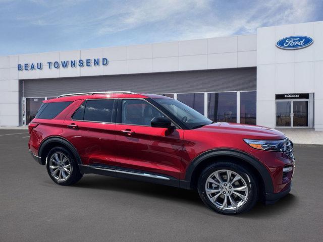used 2024 Ford Explorer car, priced at $31,995