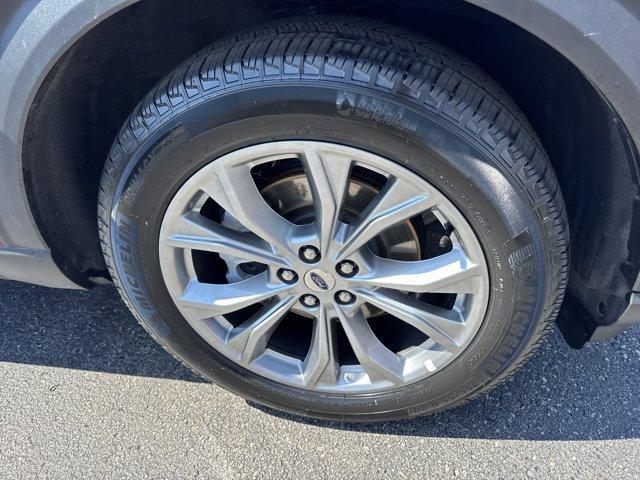 used 2024 Ford Explorer car, priced at $31,995