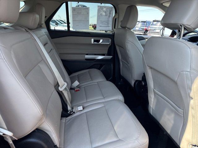 used 2024 Ford Explorer car, priced at $31,995