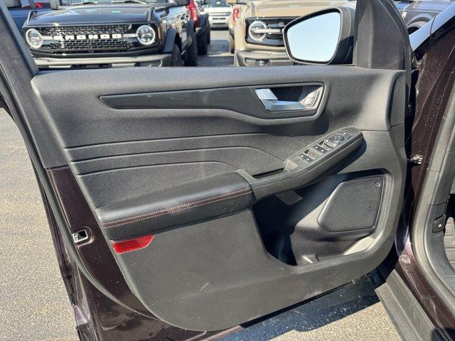 used 2023 Ford Escape car, priced at $25,995