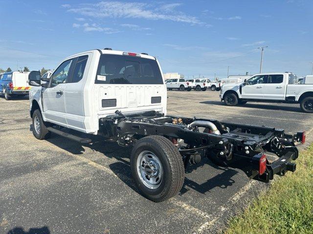 new 2024 Ford F-250 car, priced at $54,460