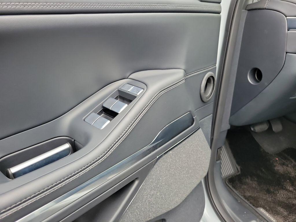 new 2025 Lincoln Navigator L car, priced at $113,370