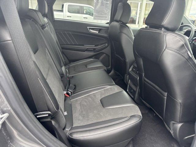 used 2022 Ford Edge car, priced at $31,995