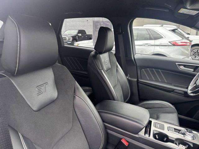 used 2022 Ford Edge car, priced at $31,995