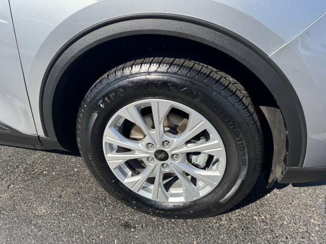 used 2023 Ford Escape car, priced at $25,995