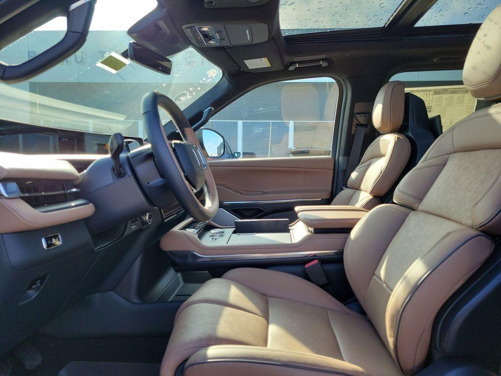 new 2025 Lincoln Navigator L car, priced at $124,575