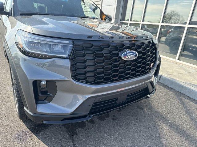 new 2025 Ford Explorer car, priced at $58,086