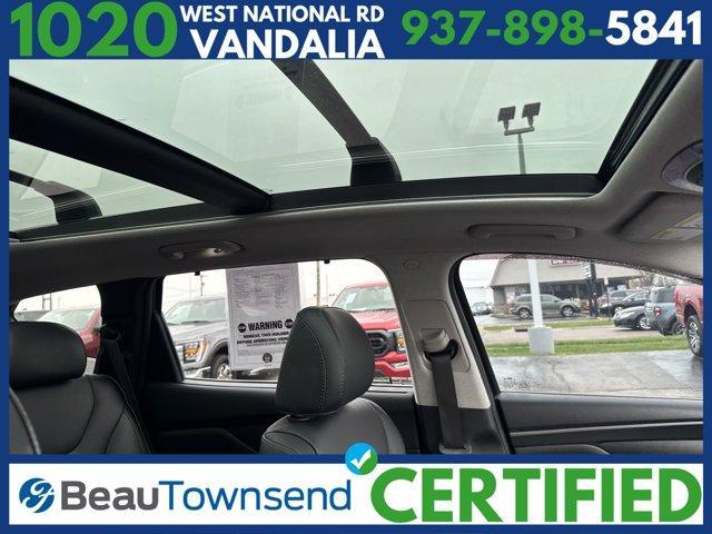 used 2022 Hyundai Santa Fe car, priced at $27,995