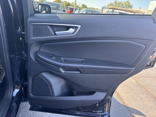 used 2024 Ford Edge car, priced at $26,995