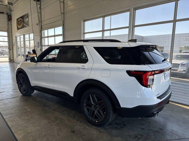new 2025 Ford Explorer car, priced at $58,906