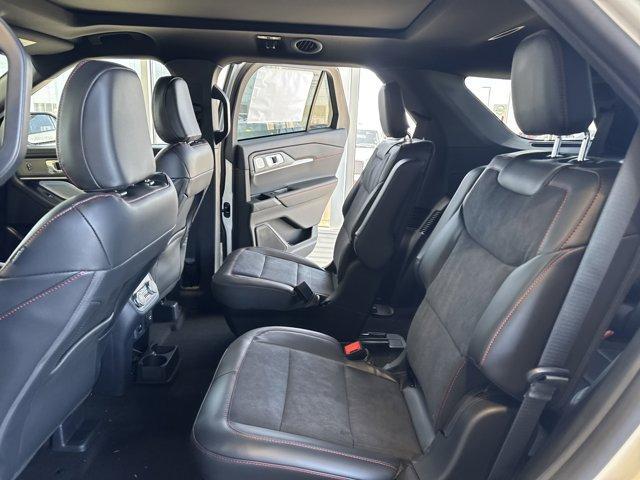 new 2025 Ford Explorer car, priced at $58,906