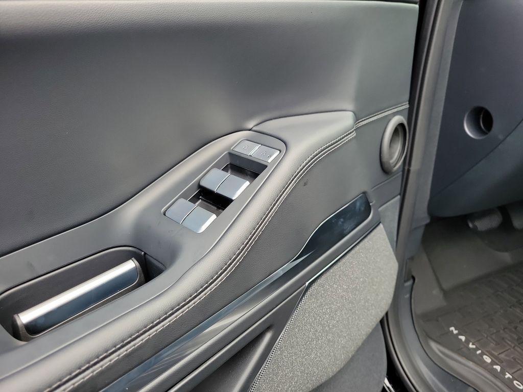 new 2025 Lincoln Navigator L car, priced at $112,485