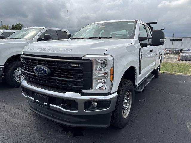 new 2024 Ford F-250 car, priced at $65,995