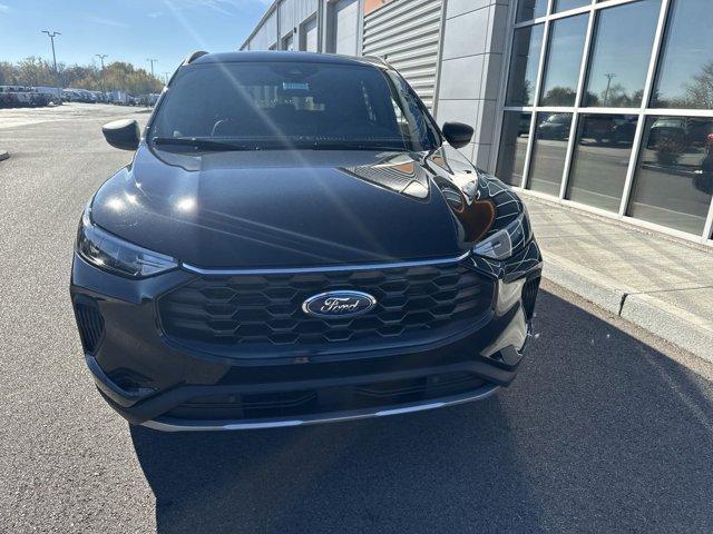 new 2025 Ford Escape car, priced at $30,840