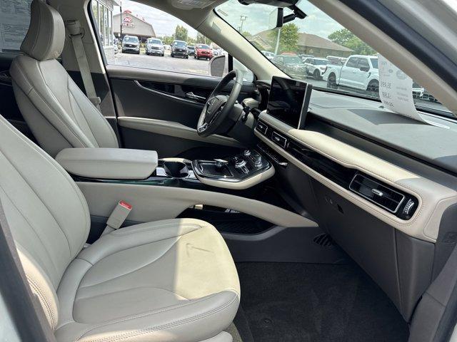 used 2022 Lincoln Nautilus car, priced at $33,995
