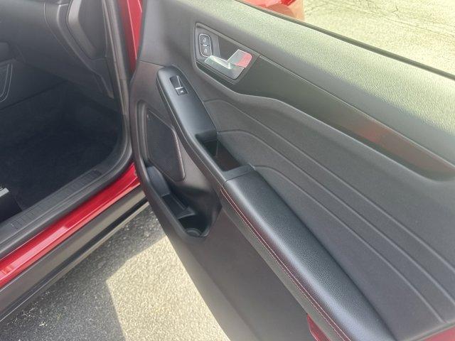 used 2022 Ford Escape car, priced at $24,995