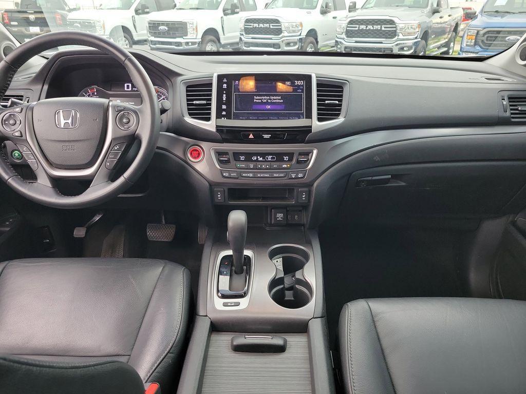 used 2017 Honda Pilot car, priced at $17,995