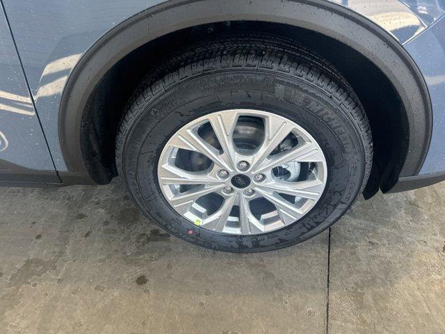new 2025 Ford Escape car, priced at $29,190