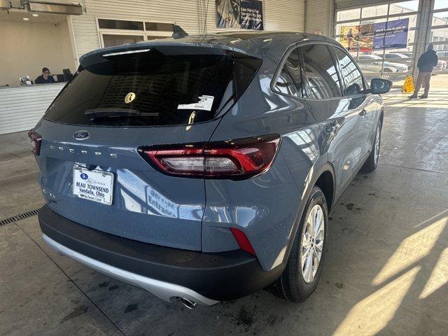 new 2025 Ford Escape car, priced at $29,190