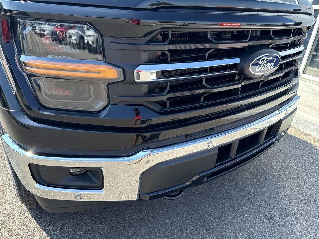 new 2024 Ford F-150 car, priced at $52,361