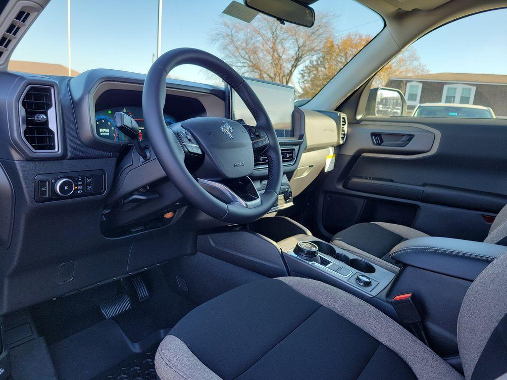 new 2025 Ford Bronco Sport car, priced at $31,909