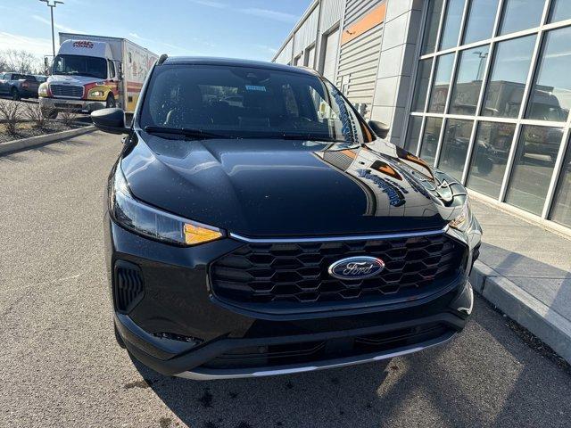 new 2025 Ford Escape car, priced at $30,180