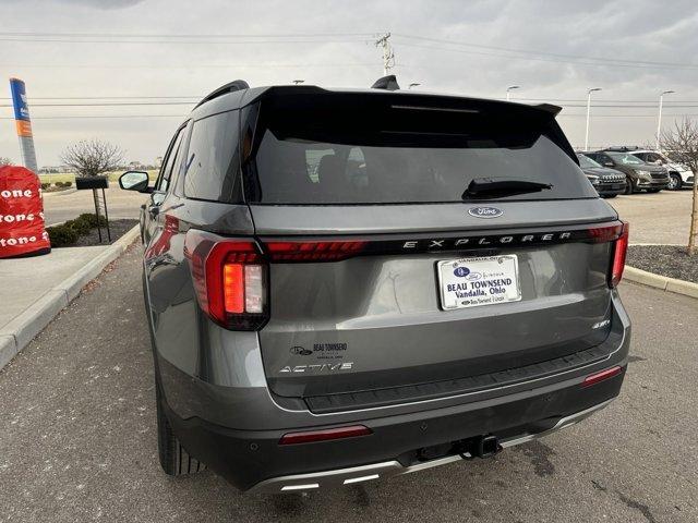 new 2025 Ford Explorer car, priced at $47,303