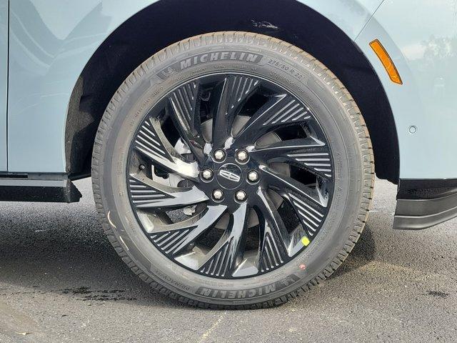 new 2025 Lincoln Navigator L car, priced at $113,235