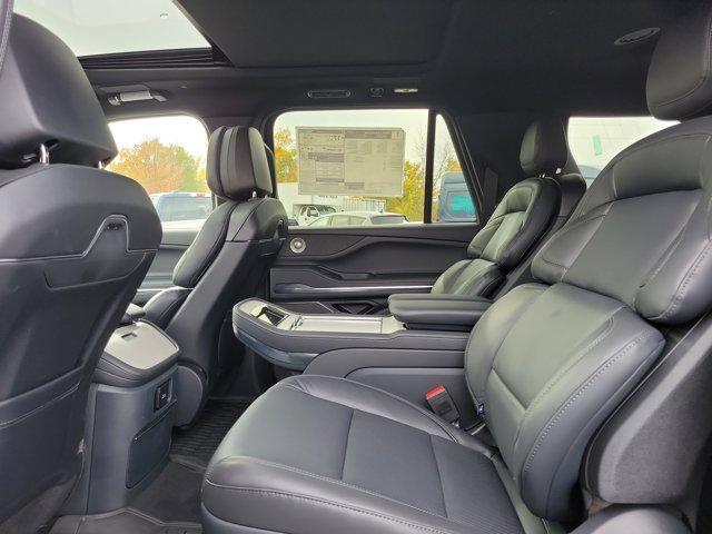 new 2025 Lincoln Navigator L car, priced at $113,235