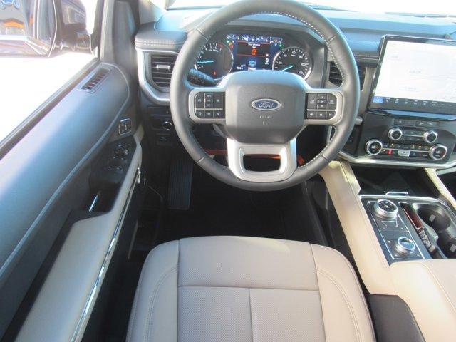 new 2024 Ford Expedition car, priced at $67,632