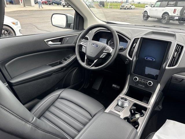 used 2024 Ford Edge car, priced at $29,995