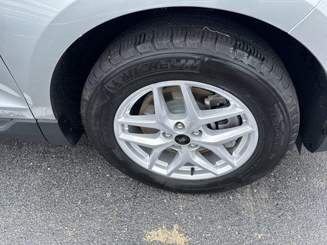 used 2024 Ford Edge car, priced at $29,995