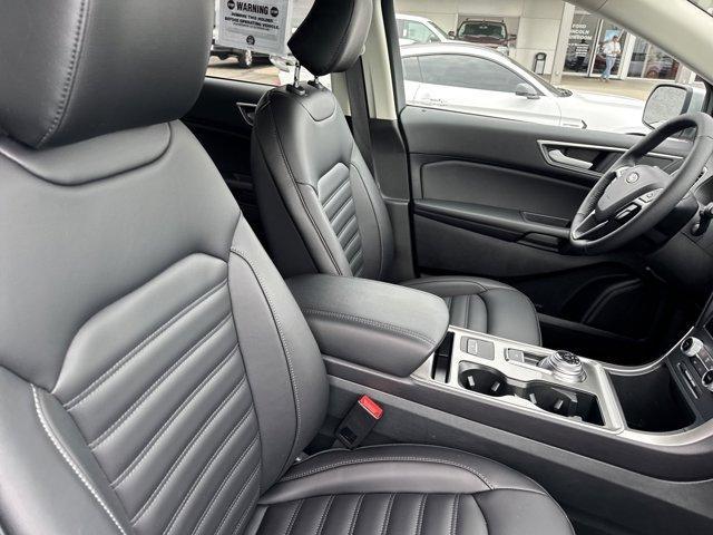 used 2024 Ford Edge car, priced at $29,995