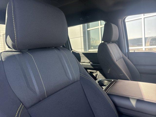 new 2024 Ford F-150 car, priced at $52,372