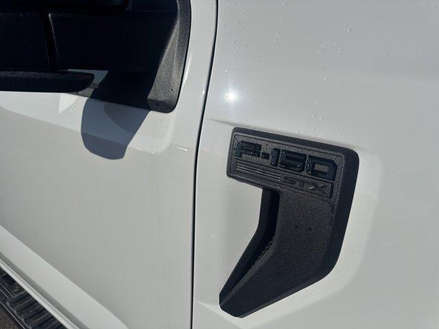 new 2024 Ford F-150 car, priced at $52,372