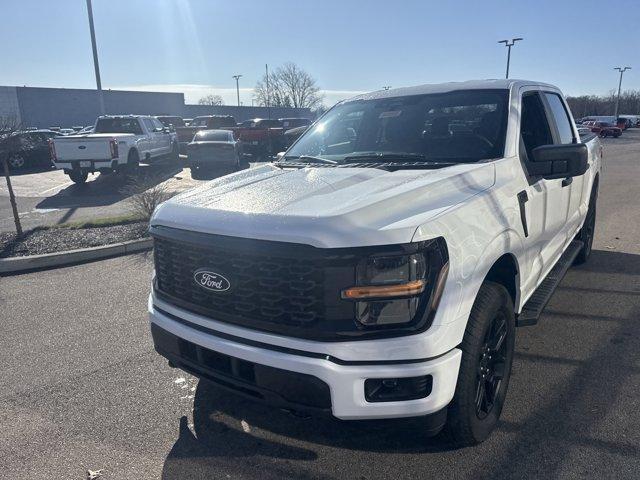 new 2024 Ford F-150 car, priced at $52,372