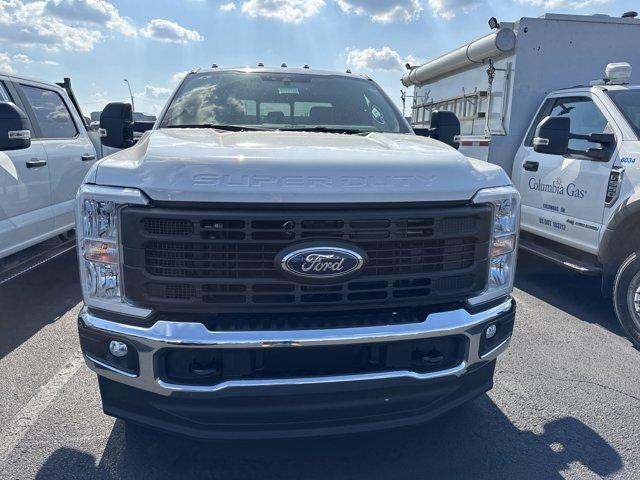 new 2025 Ford F-250 car, priced at $56,930