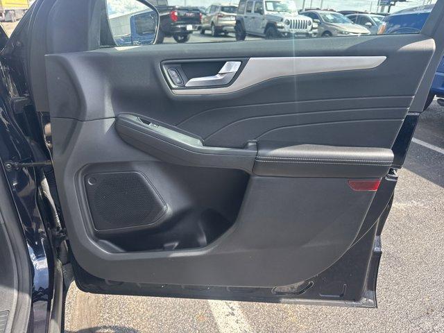 used 2021 Ford Escape car, priced at $24,995