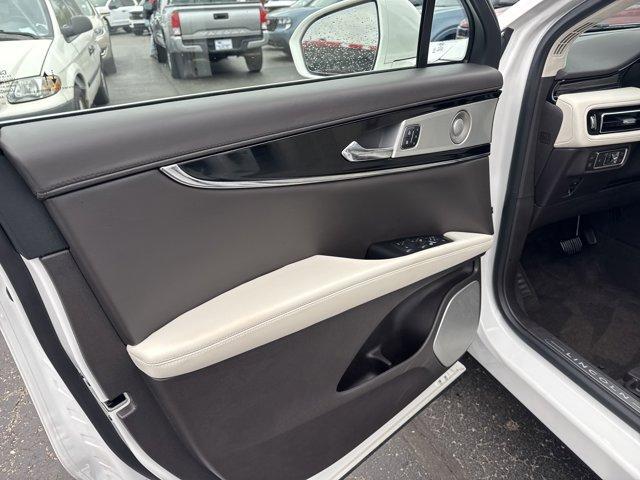used 2023 Lincoln Nautilus car, priced at $49,995