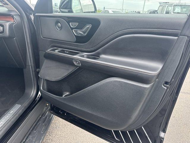 used 2023 Lincoln Aviator car, priced at $51,995