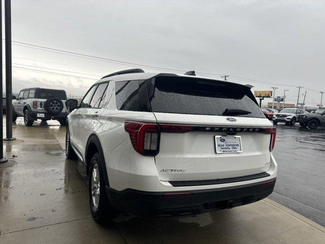 new 2025 Ford Explorer car, priced at $42,138