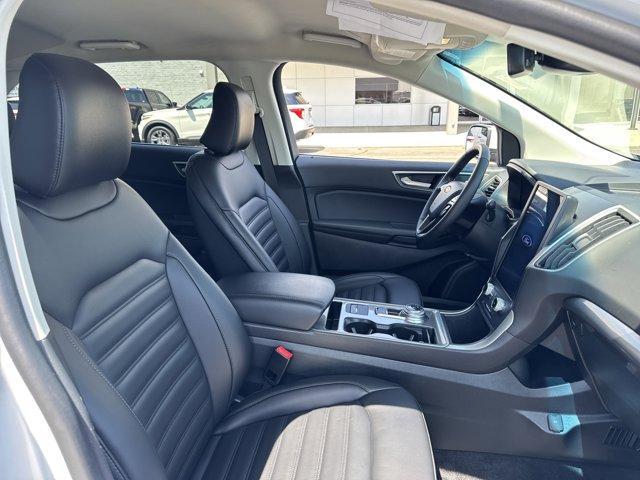 used 2024 Ford Edge car, priced at $26,995