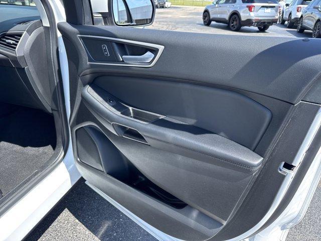 used 2024 Ford Edge car, priced at $26,995