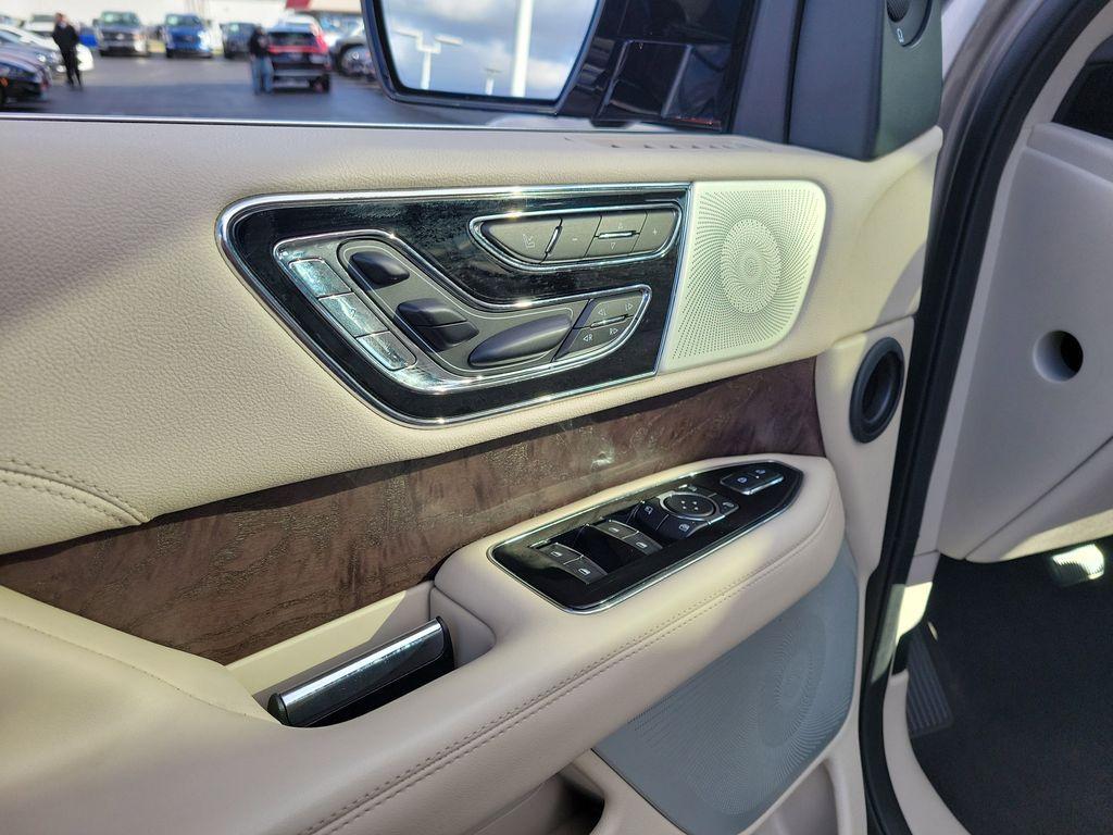 used 2020 Lincoln Navigator L car, priced at $37,995