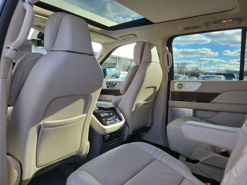 used 2020 Lincoln Navigator L car, priced at $37,995